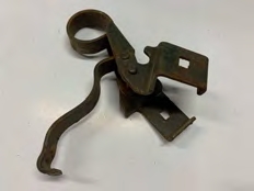 Loquet arceau sur caisse (cc931299)