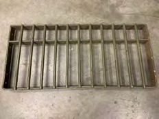 Grille calandre avec treuil (Cc924140)
