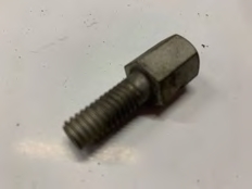 Raccord huile fixation pompe à essence 2 valves (gm2071264)