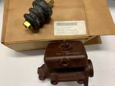 Maitre cylindre de frein standard USA NOS