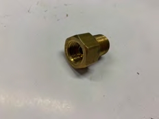 Raccord sortie maitre cylindre (Gm87825)