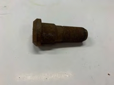 Goujons moyeu avant droit banjo non démontable (gm3660004)