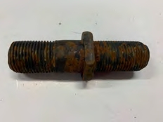 Goujons moyeu avant droit Split non démontable (Gm285379)