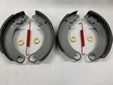 Jeu mâchoires de frein complet pour essieu Willy’s