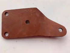 Plaque suspension arrière gauche