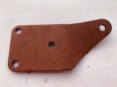 Plaque suspension arriere droite